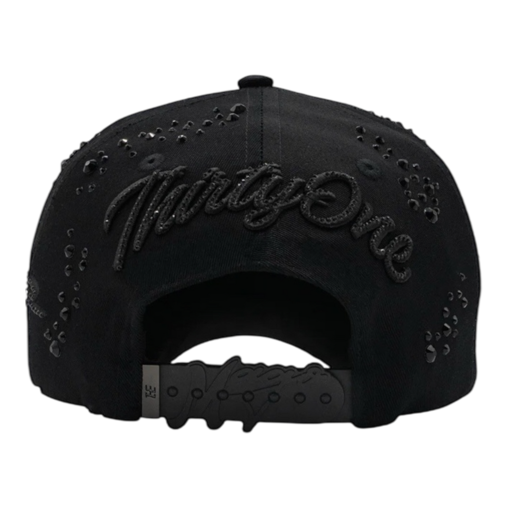 31 HATS X MAGO “TOTAL BLACK”