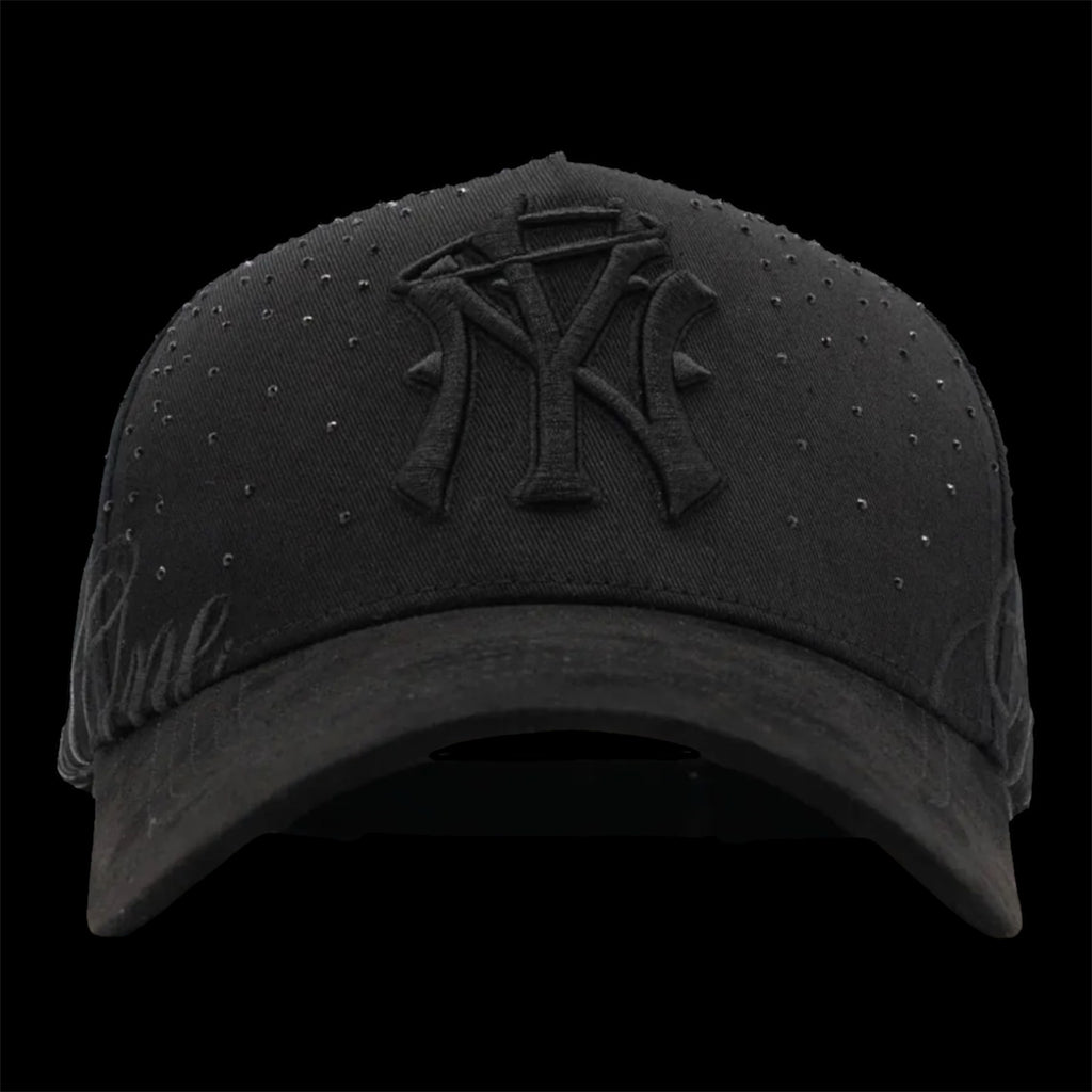 31 HATS ANIVERSARIO “FOREVER BLACK”