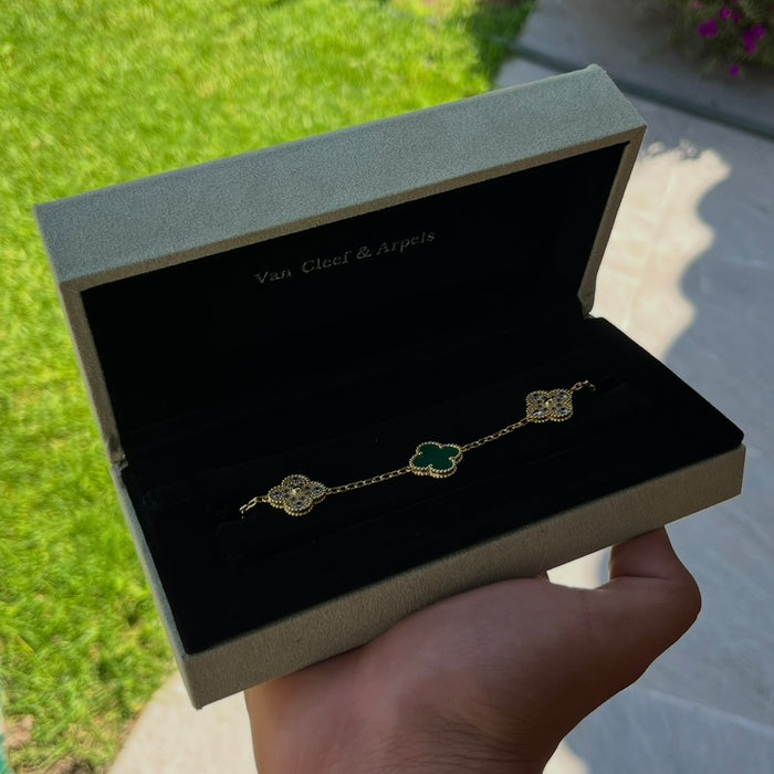 Pulso Tipo VCA, Plata 925 y Baño de Oro 18K, Full set.